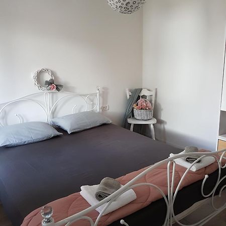 Framar Apartments Vodice Buitenkant foto