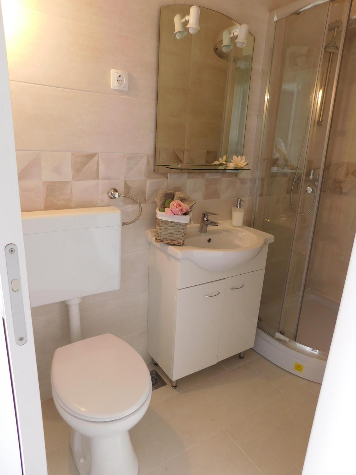 Framar Apartments Vodice Buitenkant foto